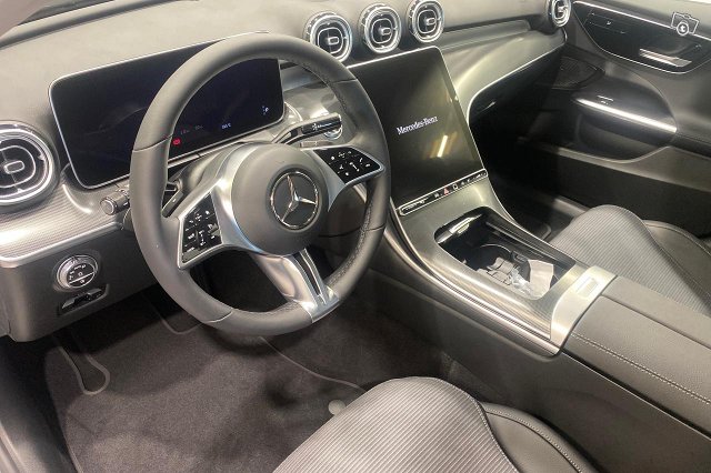 Mercedes-Benz C 6
