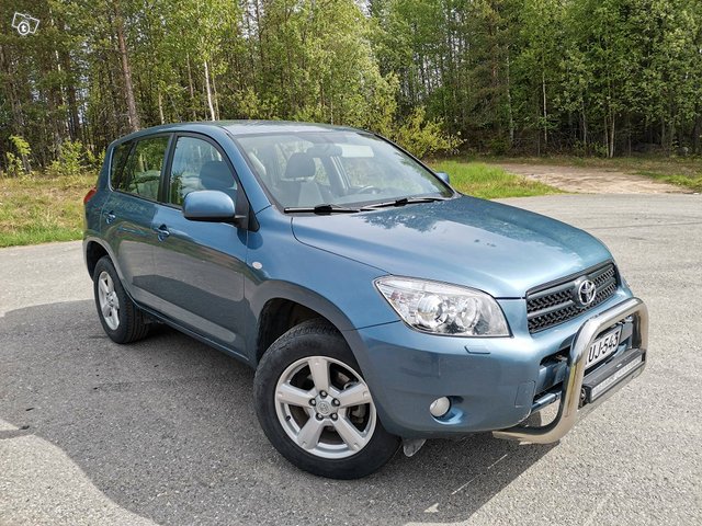 Toyota RAV4 1