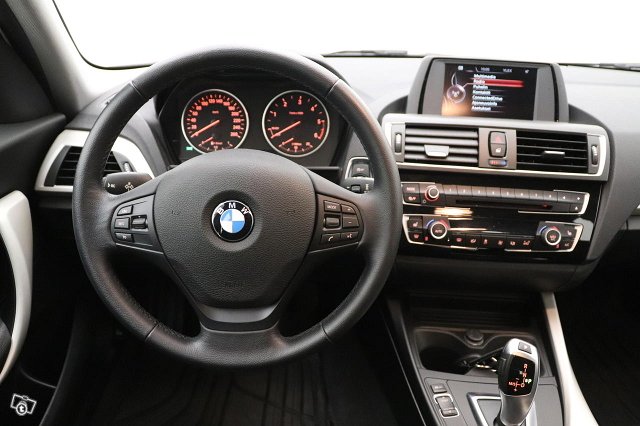 BMW 120 11