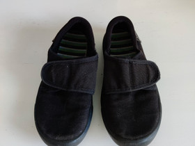 Clarks kesäkengät 28 1/2, Lastenvaatteet ja kengät, Oulu, Tori.fi Clarks kesäkengät 28 1/2, Lastenvaatteet ja kengät, Oulu, Tori.fi