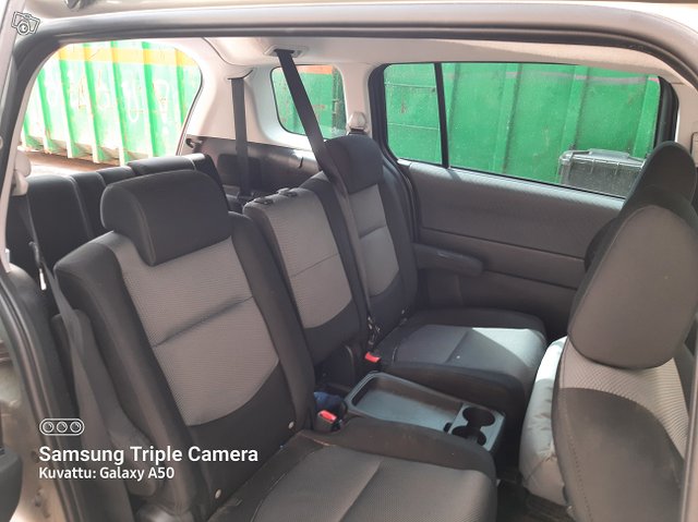 Mazda 5 2