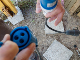 Adapterit, Matkailuvaunujen tarvikkeet, Matkailuautojen tarvikkeet, Mikkeli, Tori.fi Adapterit, Matkailuvaunujen tarvikkeet, Matkailuautojen tarvikkeet, Mikkeli, Tori.fi