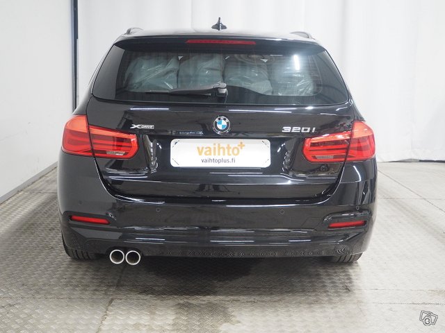 BMW 3-SARJA 6