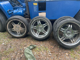 265/35 R22 kromivanteet 5x114,5, Renkaat ja vanteet, Lieto, Tori.fi 265/35 R22 kromivanteet 5x114,5, Renkaat ja vanteet, Lieto, Tori.fi