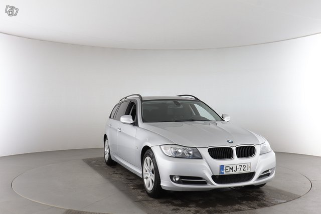 BMW 3-sarja 15
