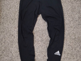 Adidas treenitrikoot koko L, Vaatteet ja kengät, Vantaa, Tori.fi Adidas treenitrikoot koko L, Vaatteet ja kengät, Vantaa, Tori.fi