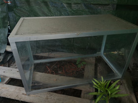 Terraarioita, Muut eläintarvikkeet, Lemmikkieläimet, Joroinen, Tori.fi Terraarioita, Muut eläintarvikkeet, Lemmikkieläimet, Joroinen, Tori.fi