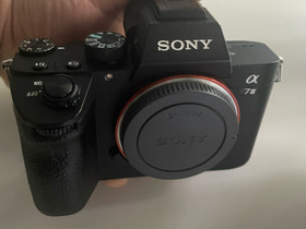 Sony A7iii runko, Kamerat, Kamerat ja valokuvaus, Loppi, Tori.fi Sony A7iii runko, Kamerat, Kamerat ja valokuvaus, Loppi, Tori.fi