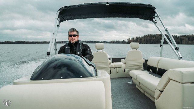 Trapper PONTOON 22 FISH 10