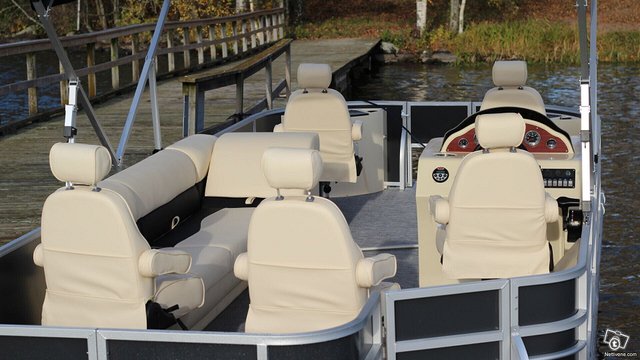 Trapper PONTOON 22 FISH 16