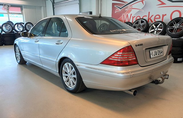 Mercedes-Benz S 4
