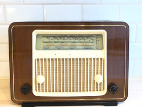 Telestar Superheterodyne -radio, Audio ja musiikkilaitteet, Viihde-elektroniikka, Nokia, Tori.fi Telestar Superheterodyne -radio, Audio ja musiikkilaitteet, Viihde-elektroniikka, Nokia, Tori.fi