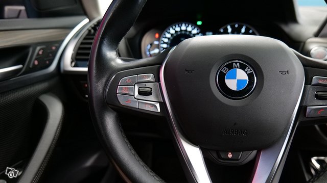 BMW X3 25