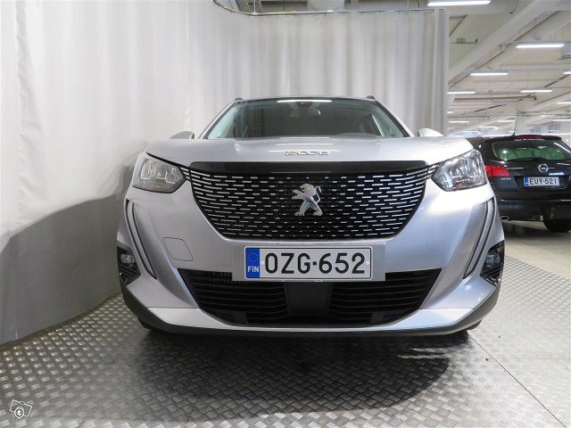 Peugeot 2008 3