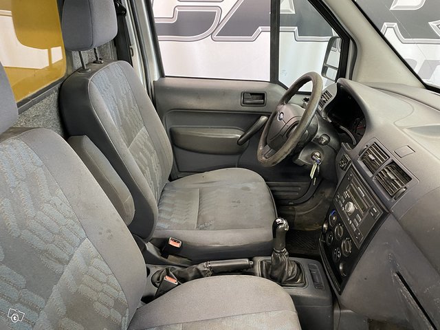 Ford TRANSIT CONNECT 8
