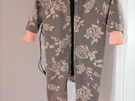 Jumpsuit, koko 74, Lastenvaatteet ja kengät, Kokkola, Tori.fi Jumpsuit, koko 74, Lastenvaatteet ja kengät, Kokkola, Tori.fi
