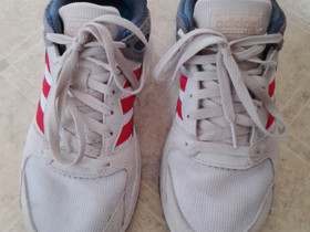 Adidas 40, Juoksu ja lenkkeily, Urheilu ja ulkoilu, Pori, Tori.fi Adidas 40, Juoksu ja lenkkeily, Urheilu ja ulkoilu, Pori, Tori.fi