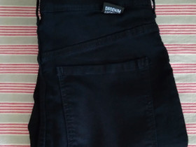 Dr. Denim (XL) (Uudet), Vaatteet ja kengät, Toivakka, Tori.fi Dr. Denim (XL) (Uudet), Vaatteet ja kengät, Toivakka, Tori.fi