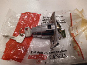 Fiat 124/128 Familiaren takaluukun lukko, Autovaraosat, Auton varaosat ja tarvikkeet, Raisio, Tori.fi Fiat 124/128 Familiaren takaluukun lukko, Autovaraosat, Auton varaosat ja tarvikkeet, Raisio, Tori.fi