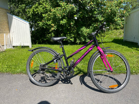 Specialized Hotrock 24, Hybridipyörät, Polkupyörät ja pyöräily, Seinäjoki, Tori.fi Specialized Hotrock 24, Hybridipyörät, Polkupyörät ja pyöräily, Seinäjoki, Tori.fi