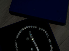 Swarovski kaulakoru Angelic, Kellot ja korut, Asusteet ja kellot, Helsinki, Tori.fi Swarovski kaulakoru Angelic, Kellot ja korut, Asusteet ja kellot, Helsinki, Tori.fi