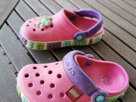 Crocs sandaalit koko 25-26, Lastenvaatteet ja kengät, Tuusula, Tori.fi Crocs sandaalit koko 25-26, Lastenvaatteet ja kengät, Tuusula, Tori.fi