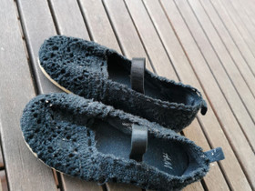 H&M sandaalit koko 25, Lastenvaatteet ja kengät, Tuusula, Tori.fi H&M sandaalit koko 25, Lastenvaatteet ja kengät, Tuusula, Tori.fi