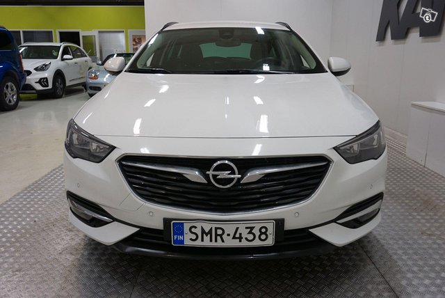 Opel Insignia 8