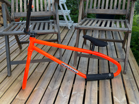 Aerosteeze trampoliini bmx, Pelit ja muut harrastukset, Hamina, Tori.fi Aerosteeze trampoliini bmx, Pelit ja muut harrastukset, Hamina, Tori.fi