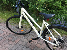 Naisten Tunturi hybridipyörä CX500, Hybridipyörät, Polkupyörät ja pyöräily, Helsinki, Tori.fi Naisten Tunturi hybridipyörä CX500, Hybridipyörät, Polkupyörät ja pyöräily, Helsinki, Tori.fi