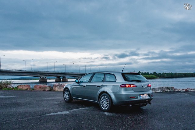 Alfa Romeo 159 6