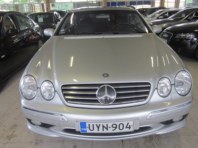 Mercedes-Benz CL 600 5