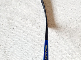 Shayne Toporowski - Rauman Lukko. Easton maila., Jääkiekko ja luistelu, Urheilu ja ulkoilu, Eurajoki, Tori.fi Shayne Toporowski - Rauman Lukko. Easton maila., Jääkiekko ja luistelu, Urheilu ja ulkoilu, Eurajoki, Tori.fi
