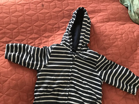 Benetton vauvan tuulitakki 62cm, Lastenvaatteet ja kengät, Kaarina, Tori.fi Benetton vauvan tuulitakki 62cm, Lastenvaatteet ja kengät, Kaarina, Tori.fi