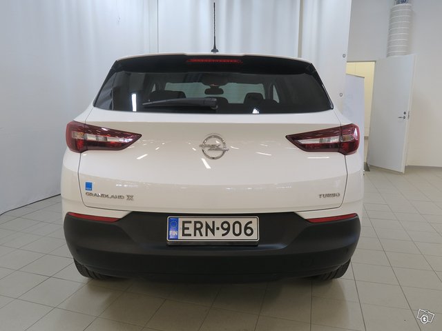 Opel GRANDLAND X 7