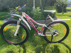 Scott 730 maastopyörä, Maastopyörät, Polkupyörät ja pyöräily, Kalajoki, Tori.fi Scott 730 maastopyörä, Maastopyörät, Polkupyörät ja pyöräily, Kalajoki, Tori.fi