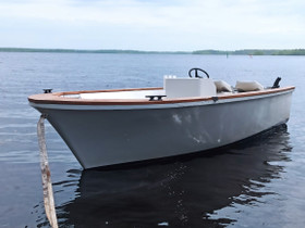 Pulpettivene 15hp moottorivene, Moottoriveneet, Veneet, Kyyjärvi, Tori.fi Pulpettivene 15hp moottorivene, Moottoriveneet, Veneet, Kyyjärvi, Tori.fi