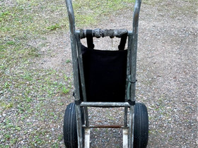 Nokkakärryt, Työkalut, tikkaat ja laitteet, Rakennustarvikkeet ja työkalut, Lemi, Tori.fi Nokkakärryt, Työkalut, tikkaat ja laitteet, Rakennustarvikkeet ja työkalut, Lemi, Tori.fi