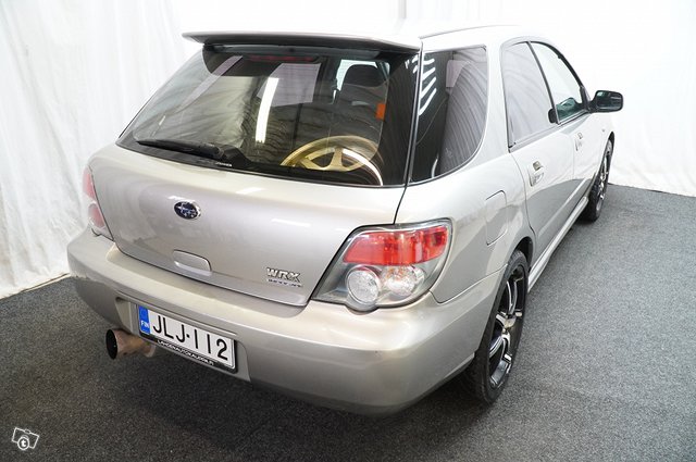 Subaru Impreza 6