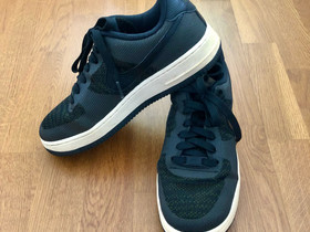 Nike Air Force 1 37,5, Vaatteet ja kengät, Lahti, Tori.fi Nike Air Force 1 37,5, Vaatteet ja kengät, Lahti, Tori.fi