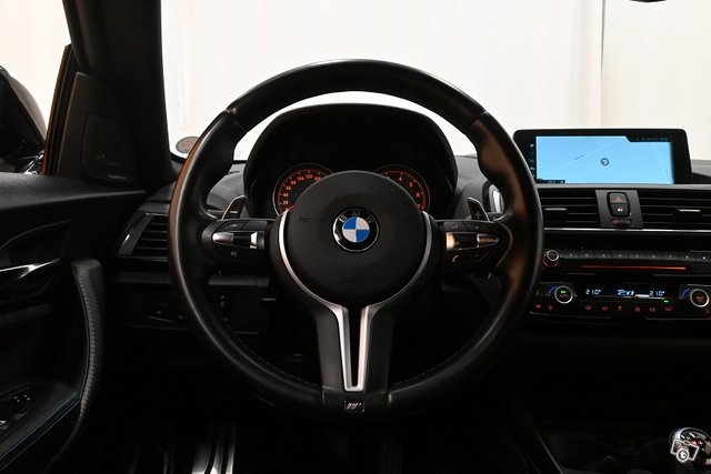 BMW M2 15