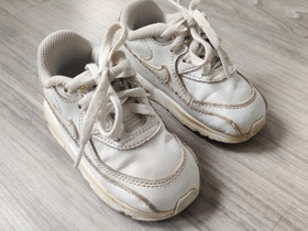 Nike airmax 22, Lastenvaatteet ja kengät, Kajaani, Tori.fi Nike airmax 22, Lastenvaatteet ja kengät, Kajaani, Tori.fi