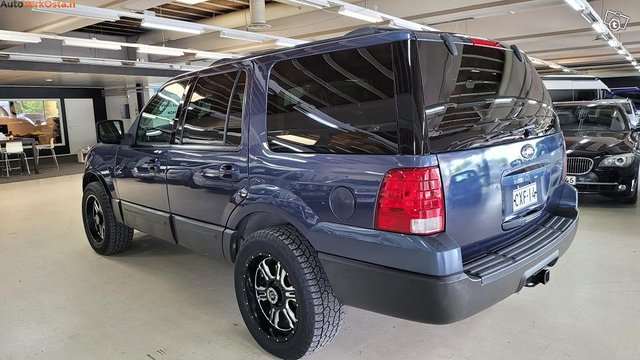 Ford Expedition 4