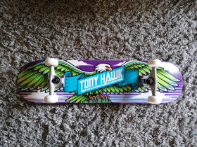 Tony Hawk Skeittilauta+suojasetti, Pelit ja muut harrastukset, Iisalmi, Tori.fi Tony Hawk Skeittilauta+suojasetti, Pelit ja muut harrastukset, Iisalmi, Tori.fi