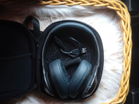 JBL Everest Bluetooth vastamelu kuulokkeet, Audio ja musiikkilaitteet, Viihde-elektroniikka, Rovaniemi, Tori.fi JBL Everest Bluetooth vastamelu kuulokkeet, Audio ja musiikkilaitteet, Viihde-elektroniikka, Rovaniemi, Tori.fi