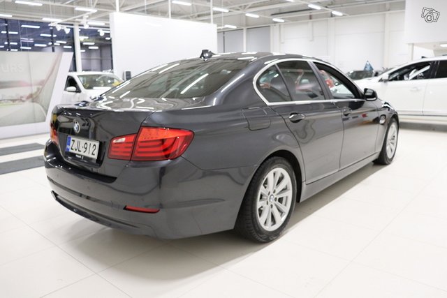 BMW 525 5