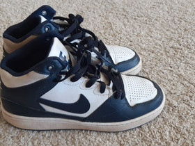 Nike kengät, koko 39, Lastenvaatteet ja kengät, Vaasa, Tori.fi Nike kengät, koko 39, Lastenvaatteet ja kengät, Vaasa, Tori.fi