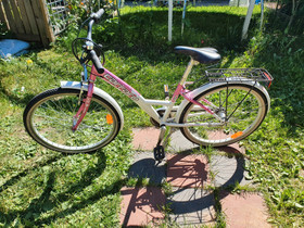 Carraro 24" tyttöjen pyörä, Lasten pyörät, Polkupyörät ja pyöräily, Espoo, Tori.fi Carraro 24" tyttöjen pyörä, Lasten pyörät, Polkupyörät ja pyöräily, Espoo, Tori.fi