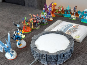 Skylander-peli, Skylander-portaali ja 12 hahmoa, Lelut ja pelit, Lastentarvikkeet ja lelut, Kotka, Tori.fi Skylander-peli, Skylander-portaali ja 12 hahmoa, Lelut ja pelit, Lastentarvikkeet ja lelut, Kotka, Tori.fi