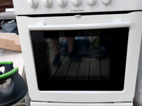 Electrolux hella keraamisella tasolla, Uunit, hellat ja mikrot, Kodinkoneet, Lempäälä, Tori.fi Electrolux hella keraamisella tasolla, Uunit, hellat ja mikrot, Kodinkoneet, Lempäälä, Tori.fi
